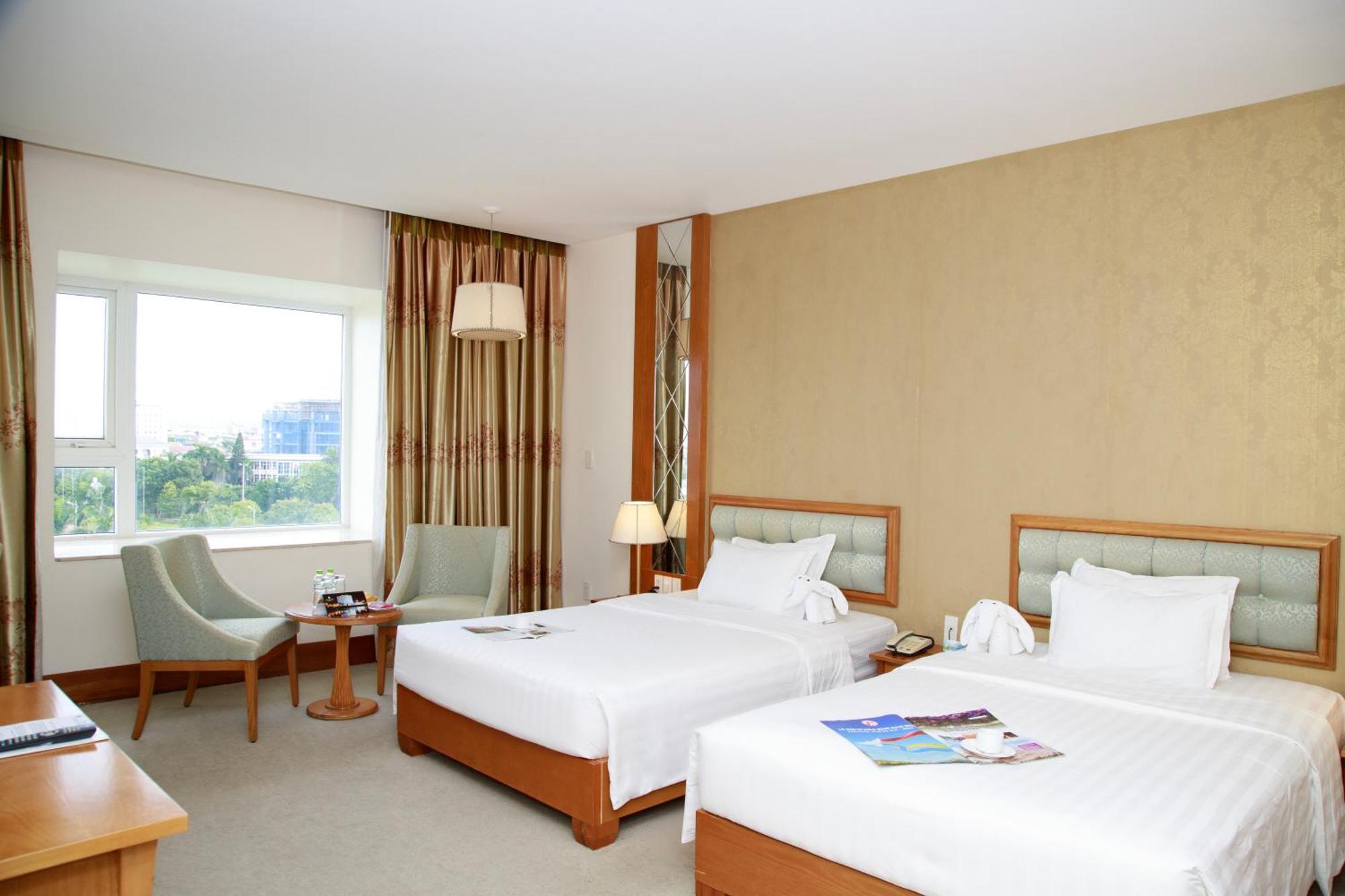Sai Gon Dong Ha Hotel - A Member Of Saigontourist Group Quang Tri Exterior foto